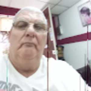 Meet your Posher, René enrique